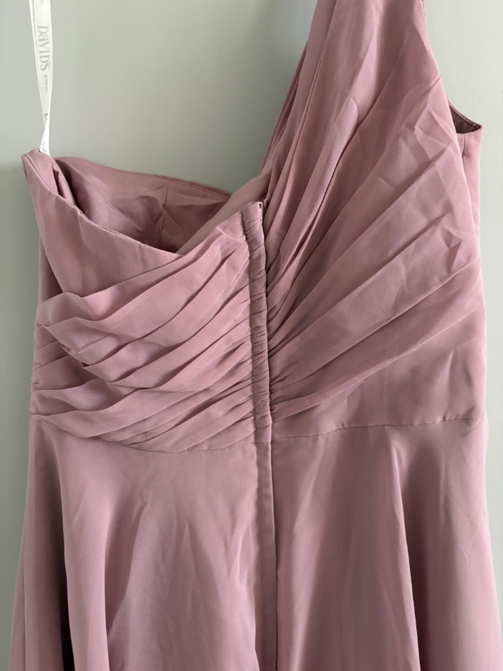 Dress - Picture 3 of 9